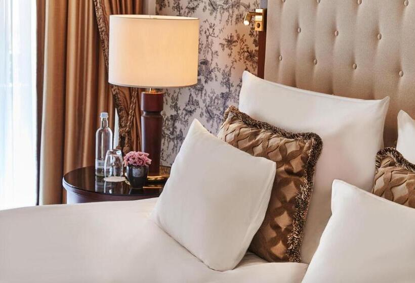 Номер Superior Одноместный, Steigenberger Icon Parkhotel Düsseldorf