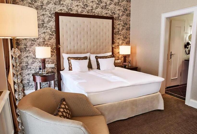 اتاق سوپریور, Steigenberger Icon Parkhotel Düsseldorf