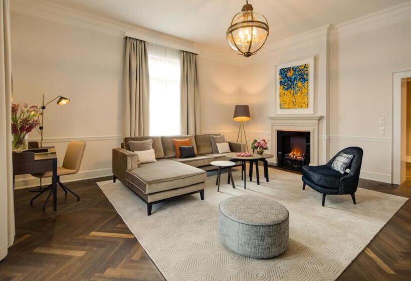 Люкс Повышенной Комфортности, Steigenberger Icon Parkhotel Düsseldorf