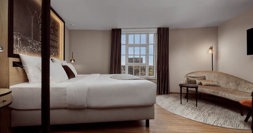 豪华房间, Wasserturm Hotel Cologne, Curio Collection By Hilton