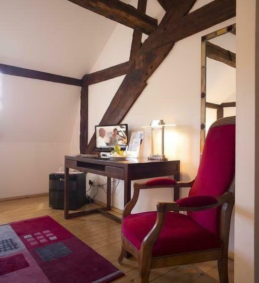 标准单人间, Altes Pfarrhaus Beaumarais