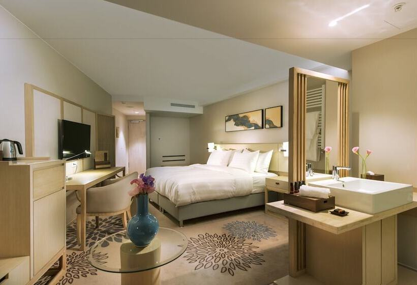 Номер Deluxe, Delta Hotels By Marriott Frankfurt Offenbach