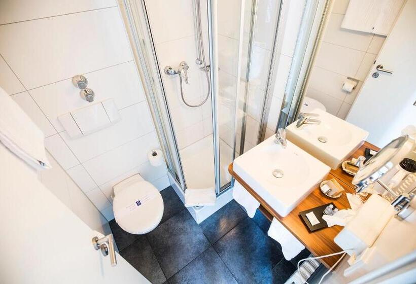 Номер Стандарт Вид на Озеро, Haus Am See