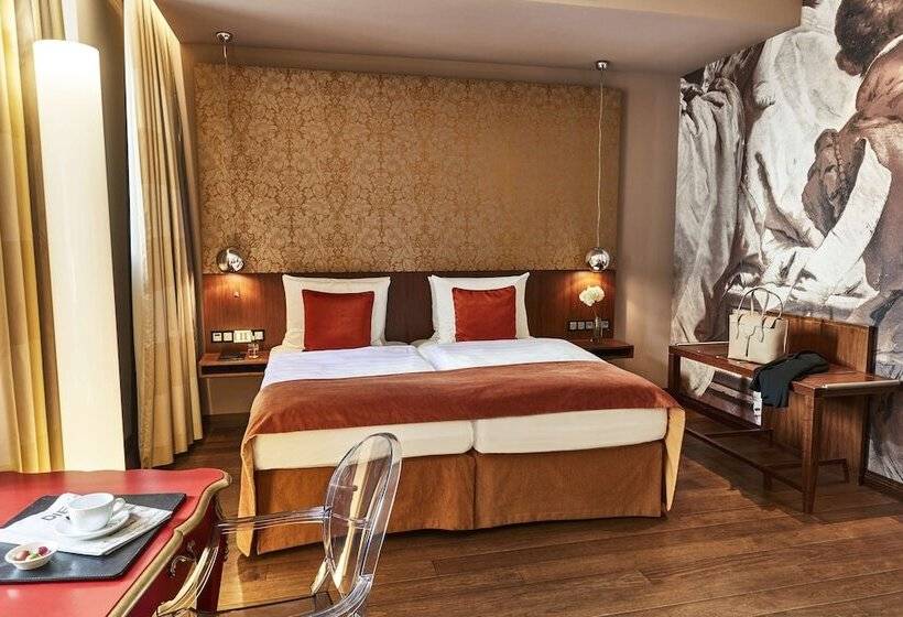 デラックスルーム, Vier Jahreszeiten Kempinski München