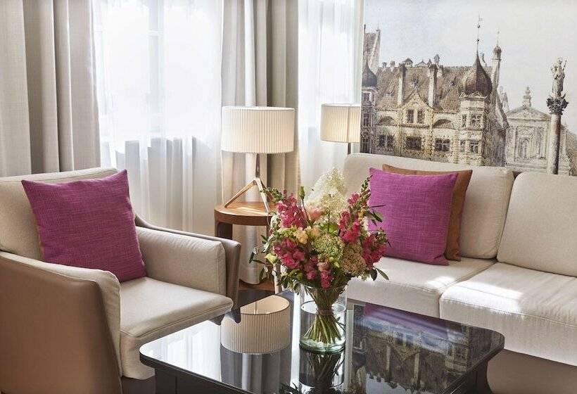Полулюкс Повышенной Комфортности, Vier Jahreszeiten Kempinski München