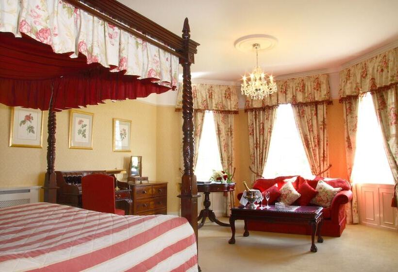 Полулюкс, Barberstown Castle