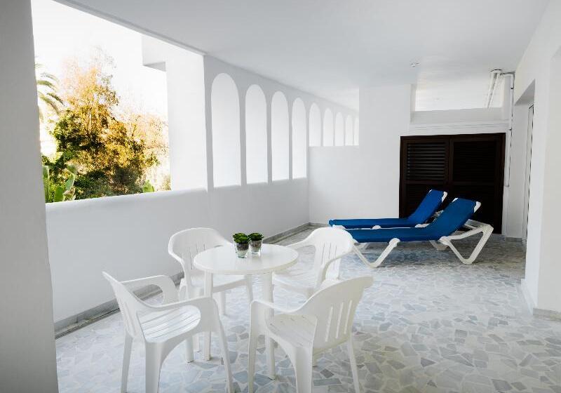 Номер Стандарт Трехместный, Ibis Budget Montauban Les Chaumes