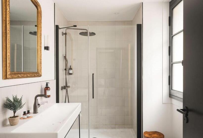 Трехместный Номер Комфорт, Maisons Du Monde Hôtel & Suites   Marseille Vieux Port