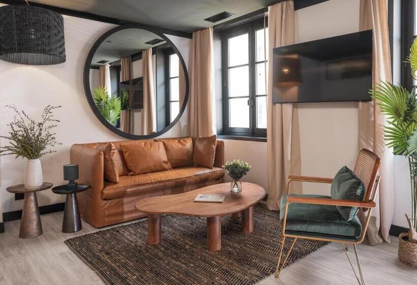 Апартаменты 1 Спальня, Maisons Du Monde Hôtel & Suites   Marseille Vieux Port