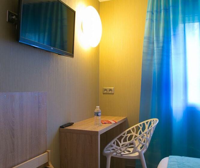Номер Комфорт, The Originals City, Hôtel Le Garden, Tours Sud