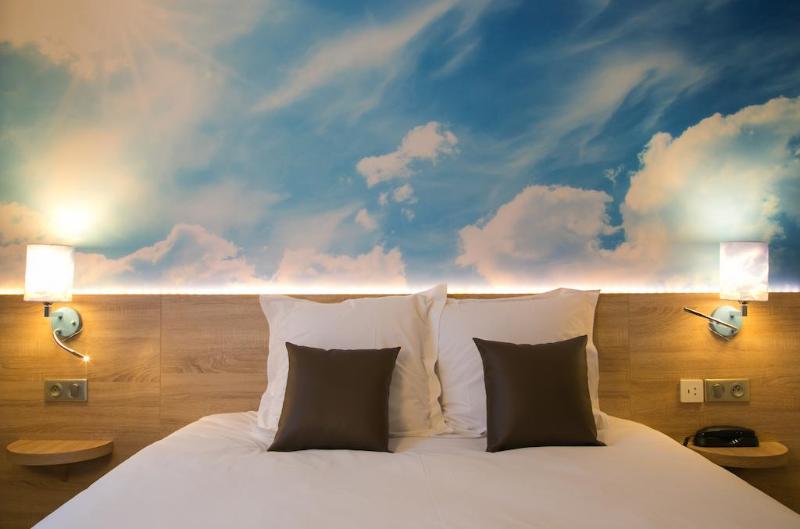 Номер Комфорт, The Originals City, Hôtel Le Garden, Tours Sud