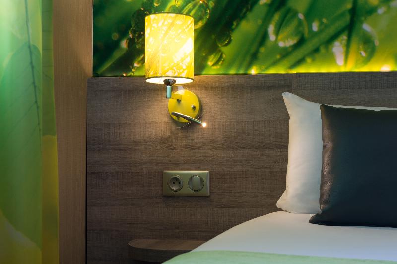 Семейный Номер, The Originals City, Hôtel Le Garden, Tours Sud