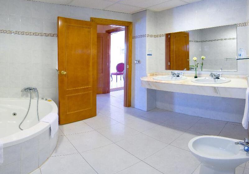 Полулюкс, Auberge De Cassagne & Spa