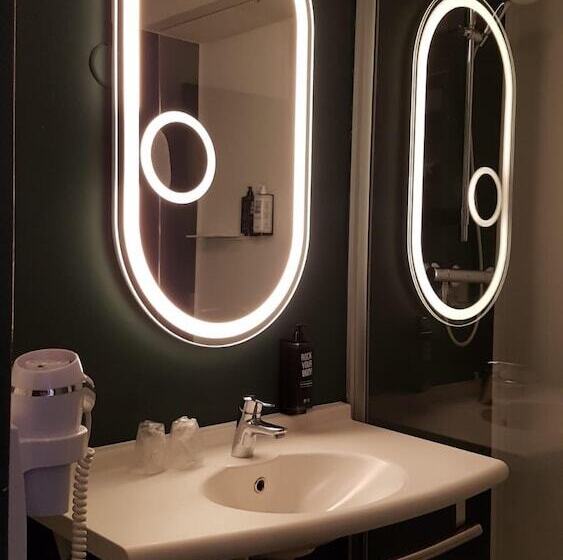 Номер Стандарт, Ibis Annecy   Cran Gevrier