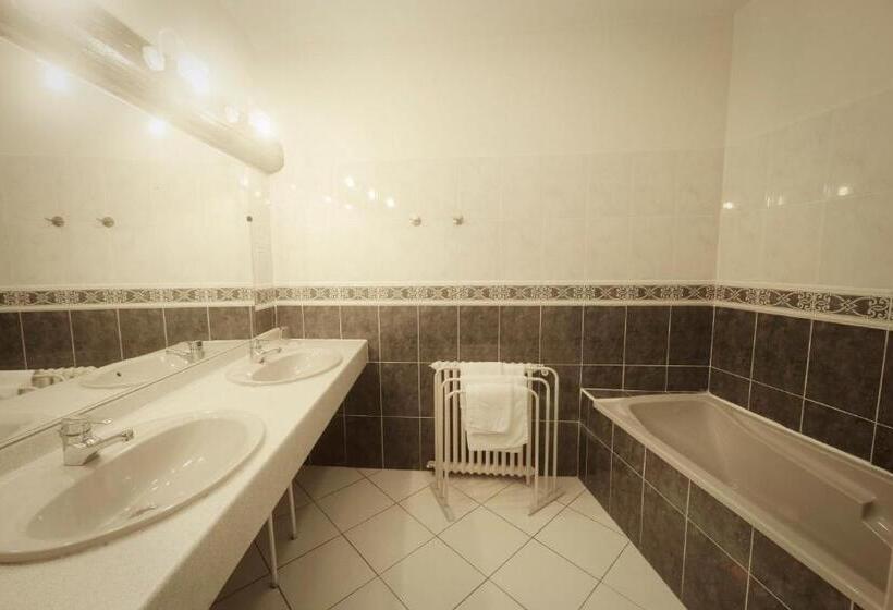 Люкс Классика, Hôtel Le Lons