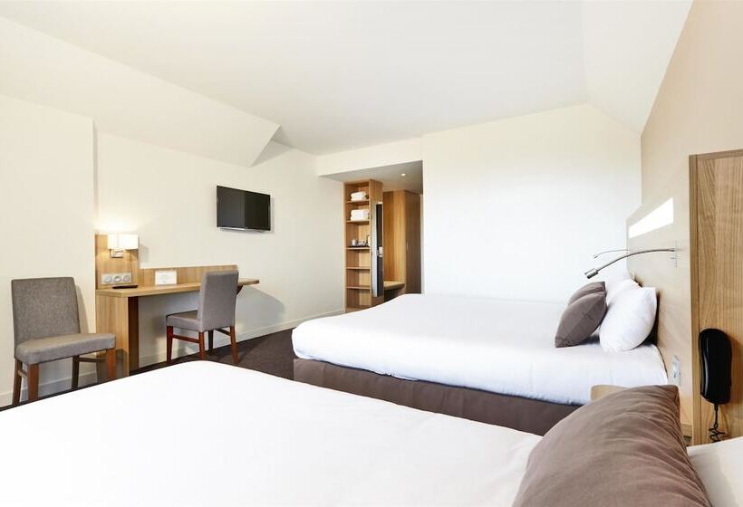 Номер Стандарт, Kyriad Hotel Laval