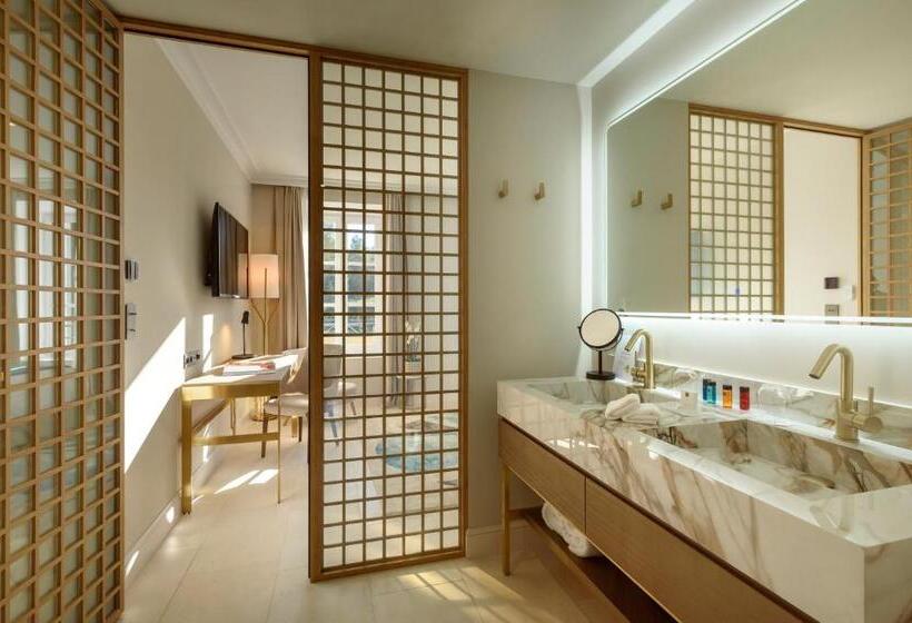 Junior Suite Haveudsigt, Domaine De Valmouriane