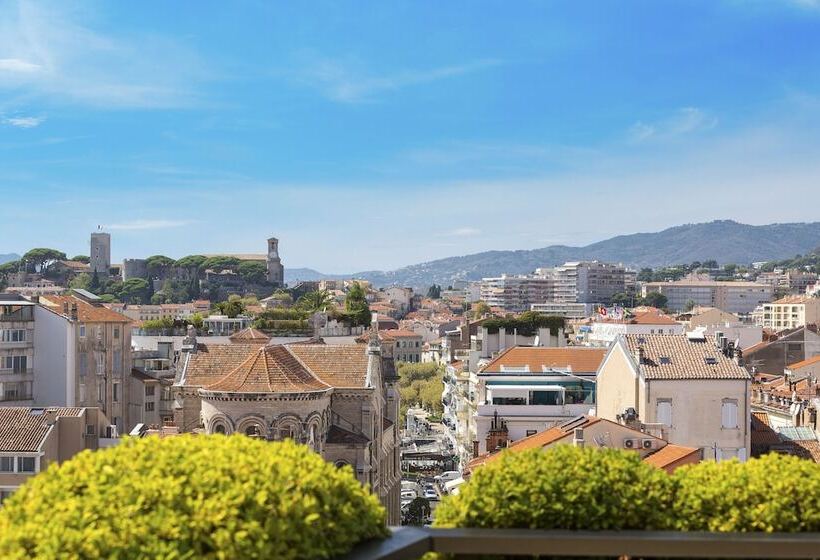 주니어 스위트 도시 전망, Hôtel Barrière Le Gray D Albion