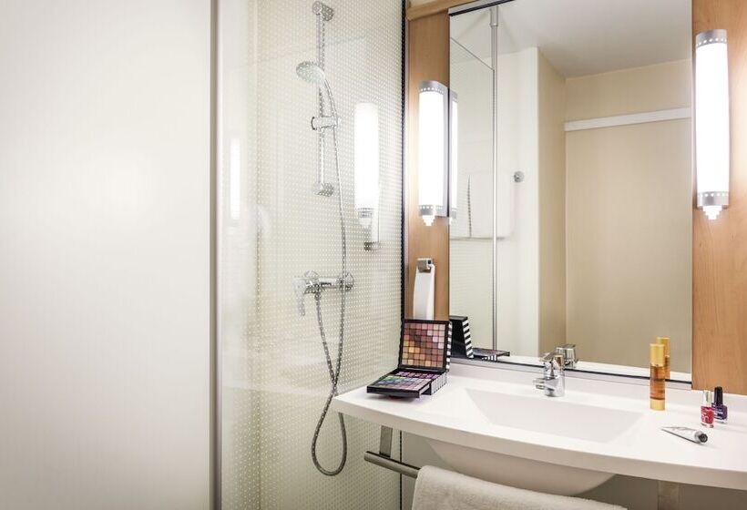 Номер Стандарт Двуспальная Кровать, Ibis Paris Creteil