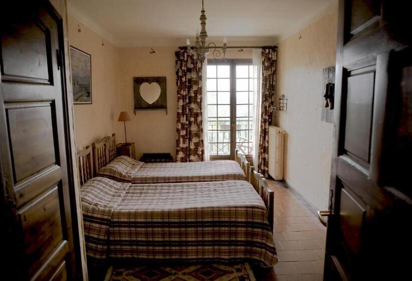 스탠다드 전망 룸, Auberge De La Madone