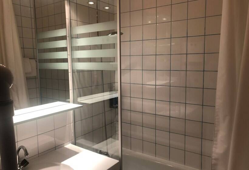 Номер Комфорт, Brit Hotel Florimont