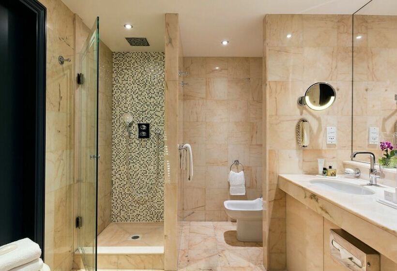 سوییت سوپریور, Hôtel Barrière Le Majestic Cannes