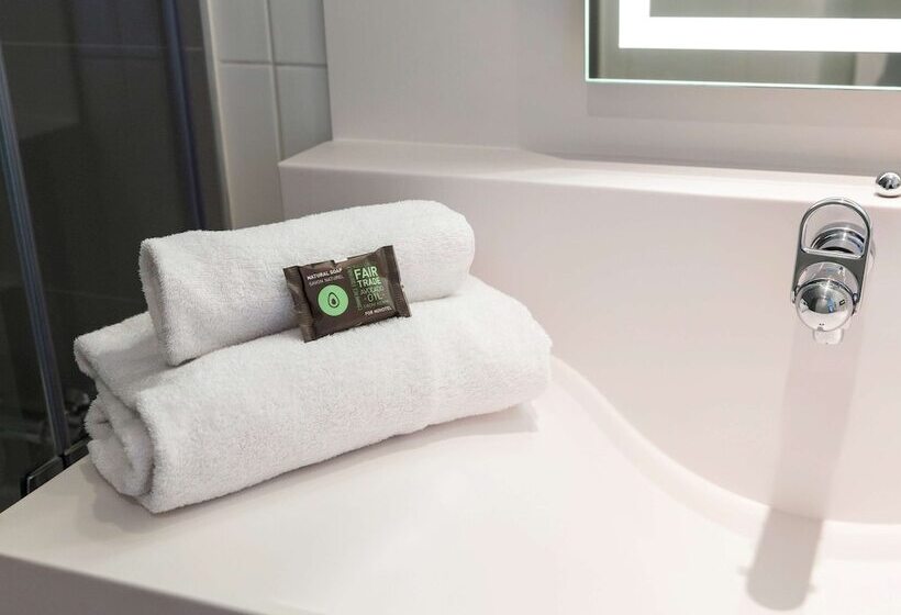 Номер Superior, Novotel Bordeaux Centre Ville