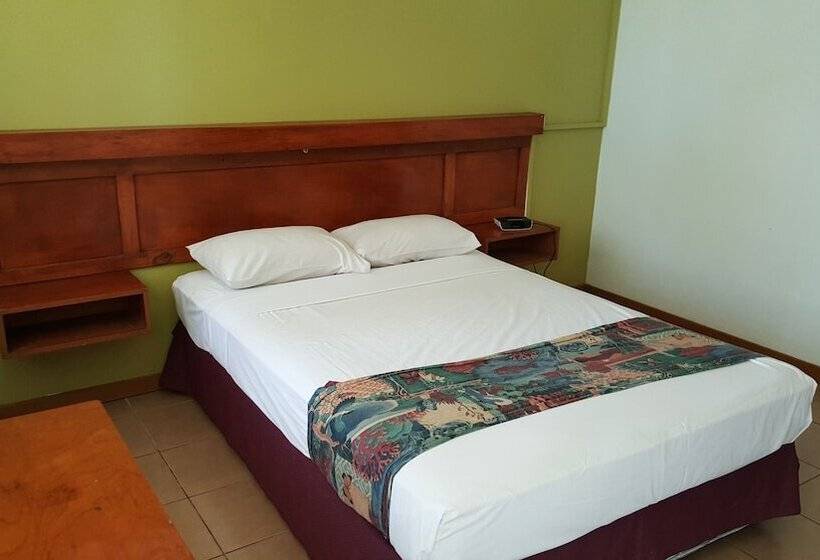 스탠다드 룸, Hexagon International Hotel, Villas & Spa