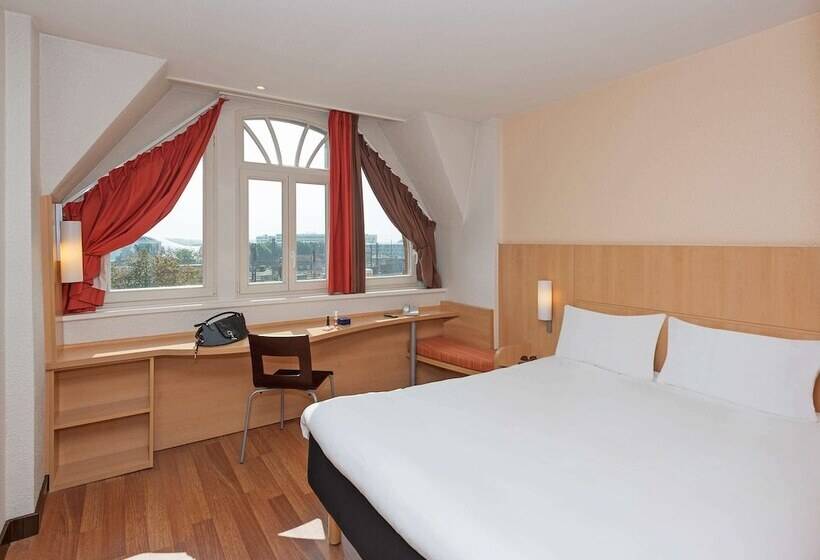 Номер Стандарт, Ibis Metz Centre Gare
