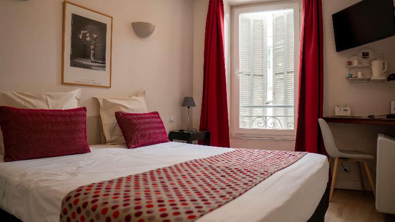 Номер Стандарт, Kyriad Nimes Centre