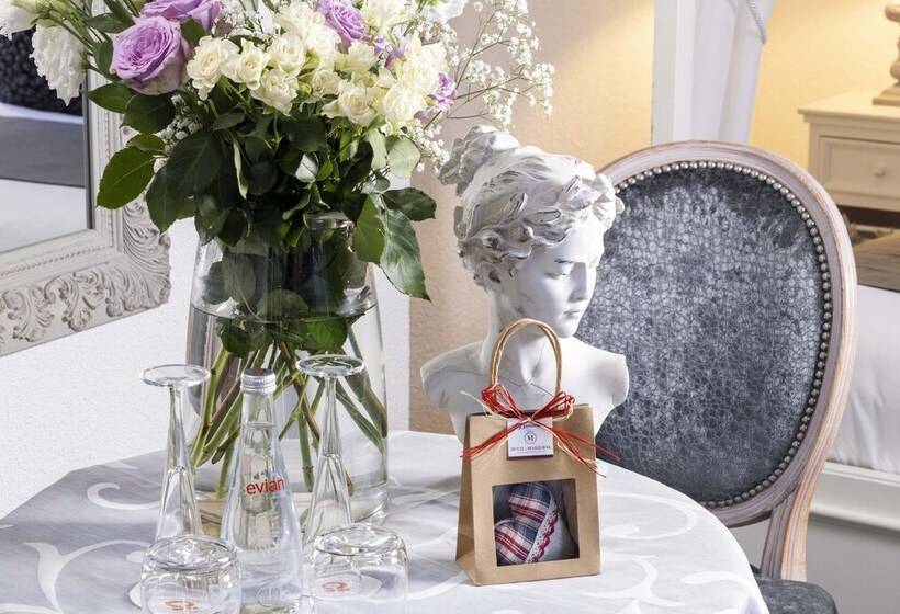 Номер Deluxe, Restaurant Le Maréchal   Teritoria