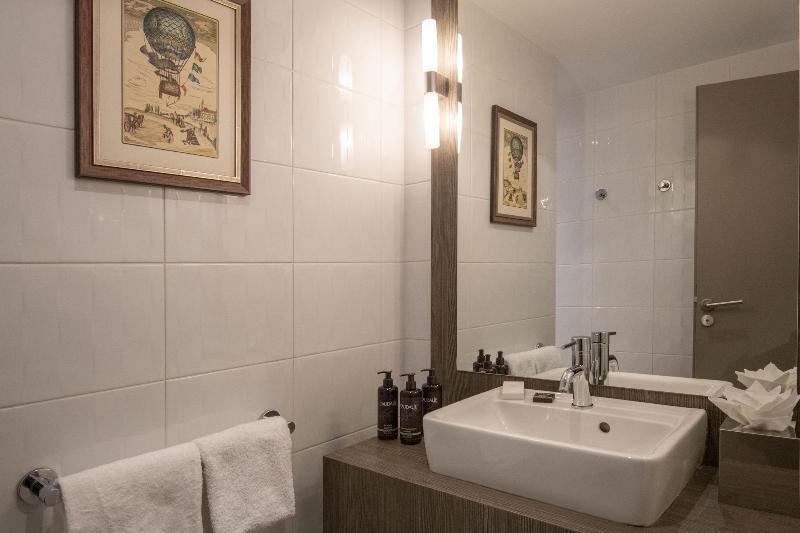 Номер Стандарт, Le Splendid Hotel Lac D Annecy   Handwritten Collection