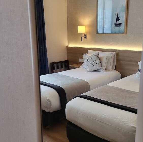 Quarto Superior, Magda Champs Elysees