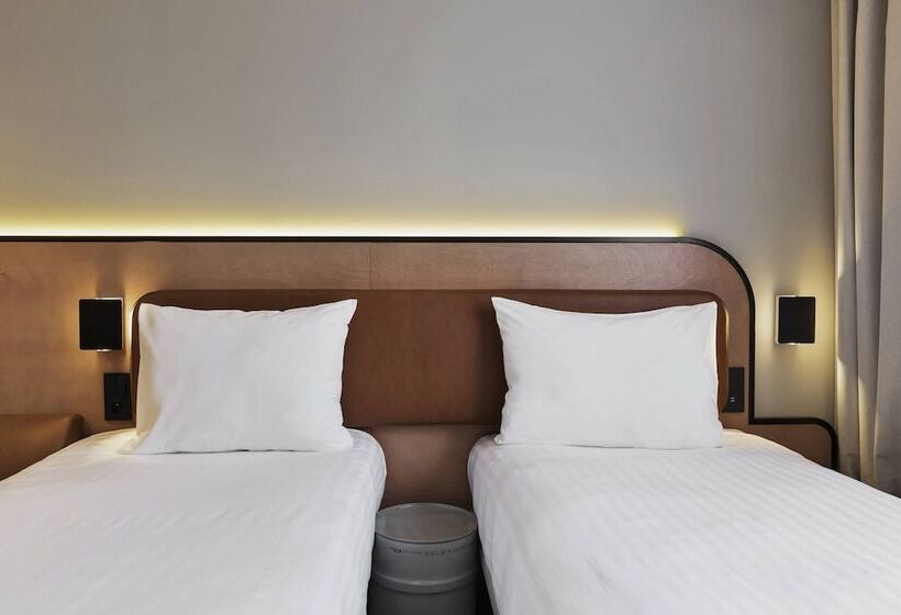标准间, Moxy Paris Bastille