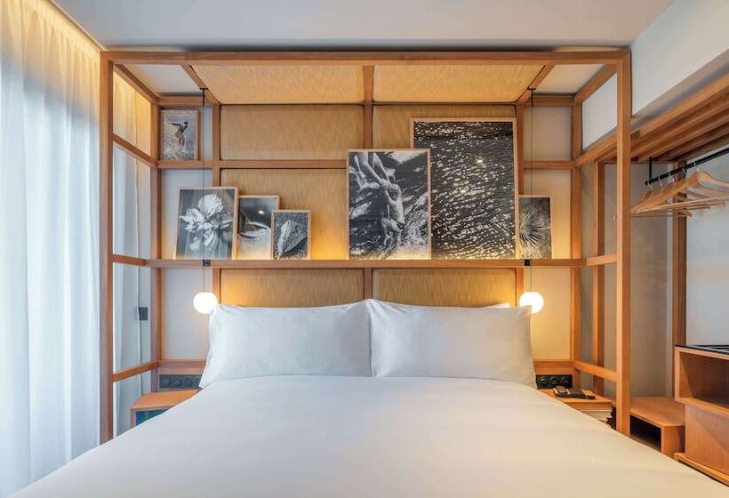 스위트, Canopy By Hilton Cannes
