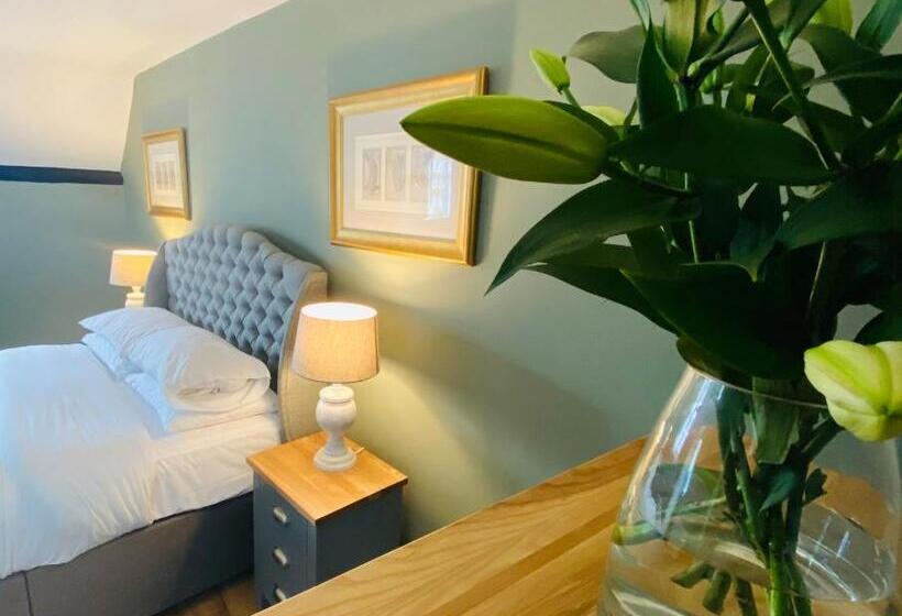 Дом 1 Спальня, Burford House Bh