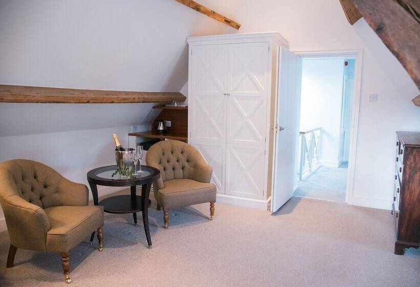 Junior Suite, Cotswold House Hotel And Spa   A Bespoke
