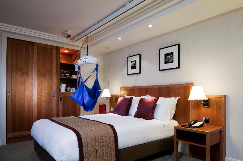 Номер Стандарт Адаптированный для Инвалидов, Crowne Plaza Heathrow