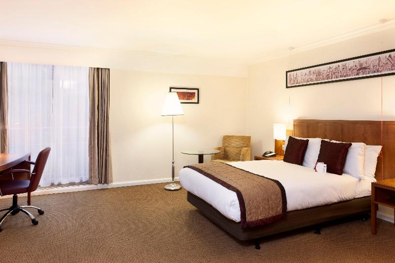 スタンダードルーム, Crowne Plaza Heathrow