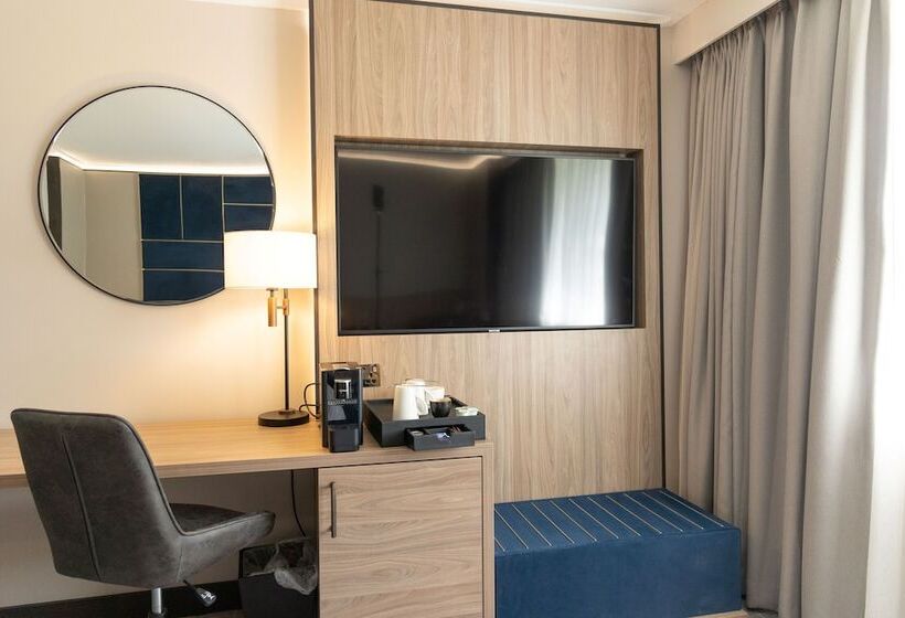 Номер Стандарт, Delta Hotels By Marriott Colchester