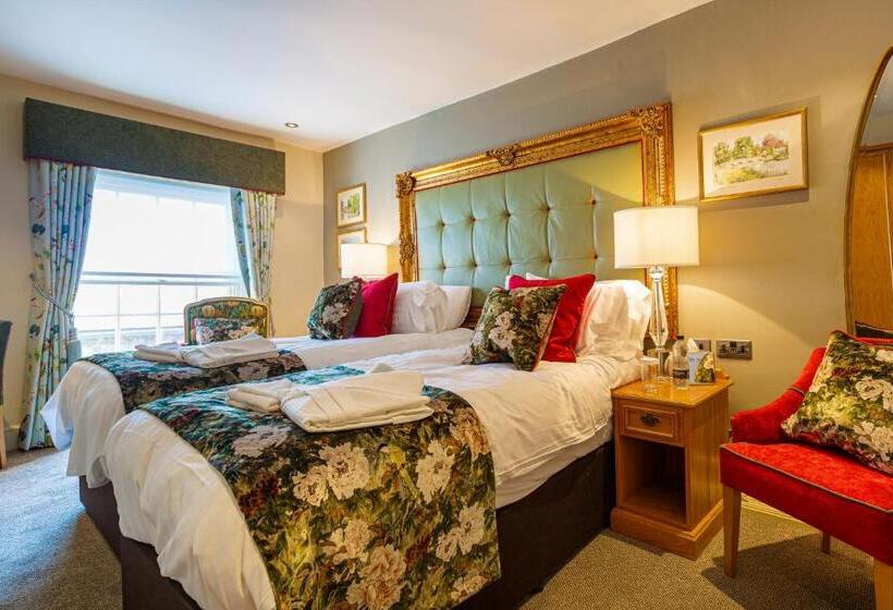 Номер Superior, The Rutland Arms Hotel, Bakewell, Derbyshire