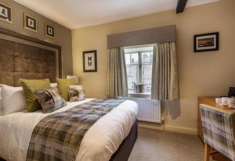Номер Basic, The Rutland Arms Hotel, Bakewell, Derbyshire