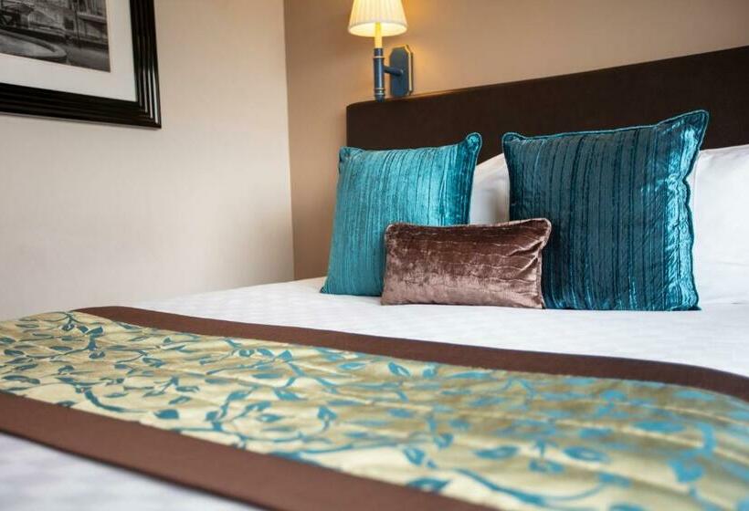 Номер Стандарт, The Tower Hotel, London