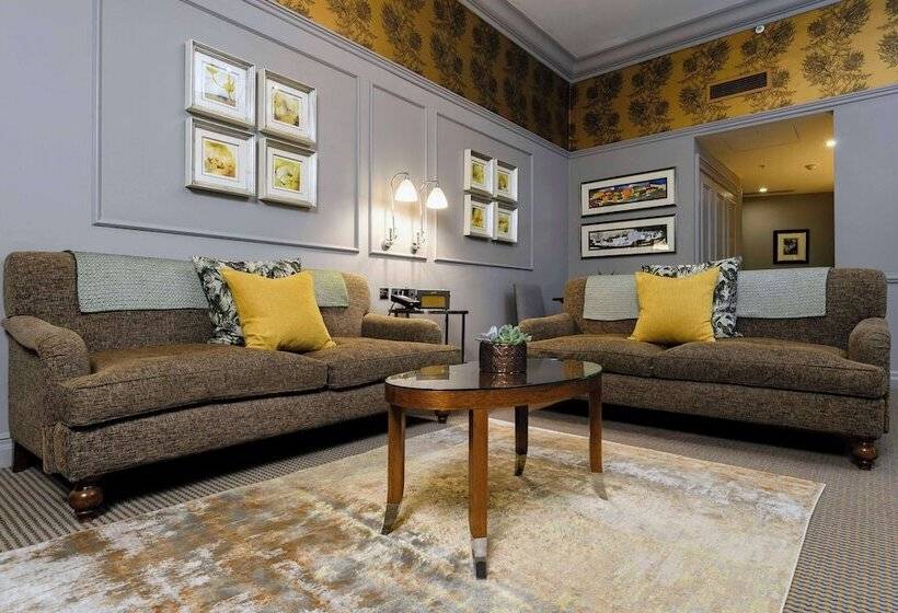 Люкс 2 Спальни, The Caledonian Edinburgh, Curio Collection By Hilton
