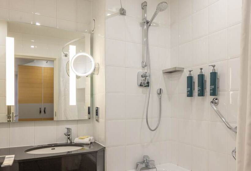 Семейный Номер, Doubletree By Hilton Manchester Airport