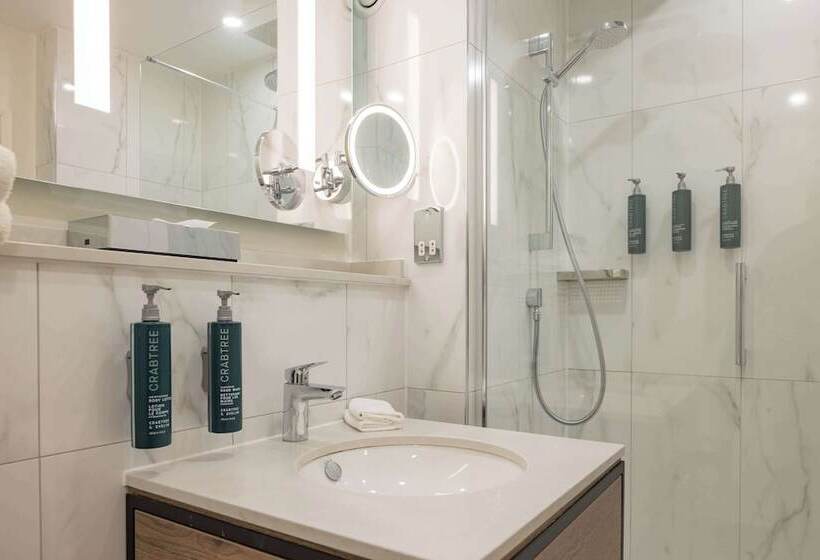 Номер Deluxe, Doubletree By Hilton Manchester Airport