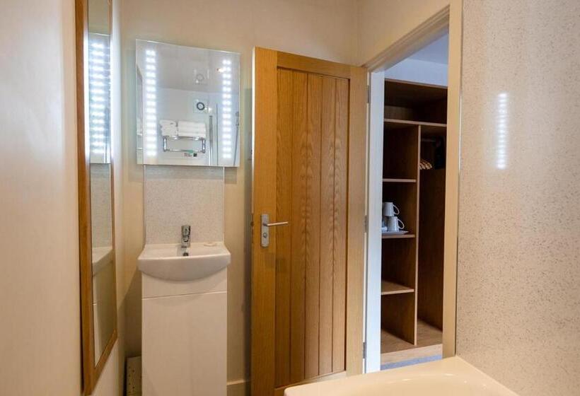 Семейный Номер, Harbour House