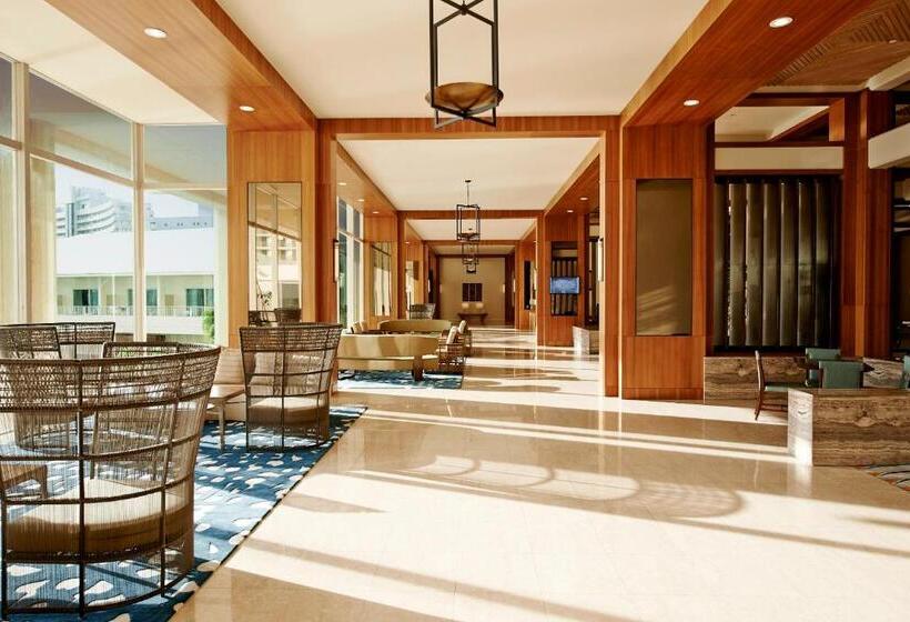 سوئیت با تخت بزرگ, Lotte Hotel Guam