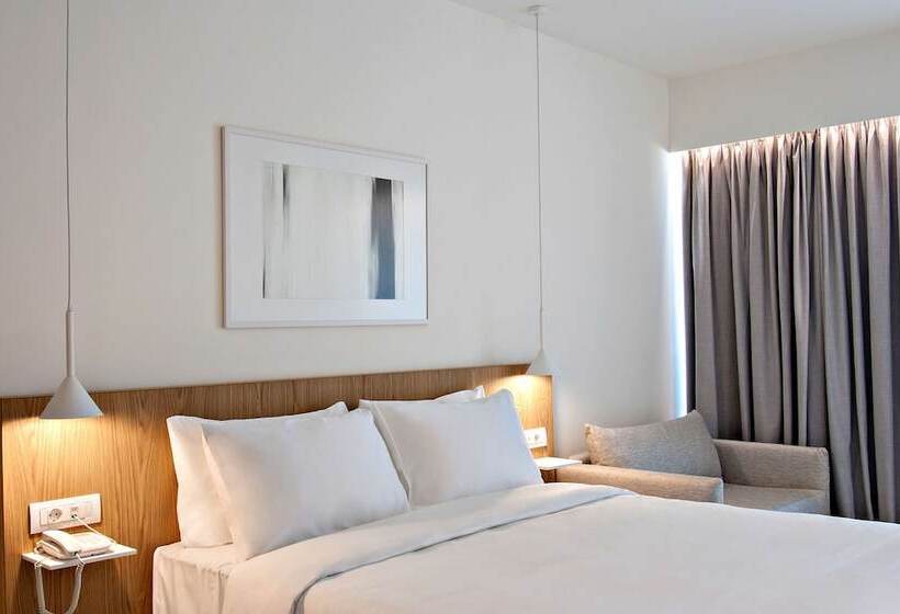 Номер Стандарт Вид на Бассейн, Radisson Resort Plaza Skiathos