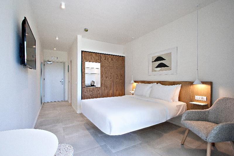 Номер Стандарт Вид на Бассейн, Radisson Resort Plaza Skiathos